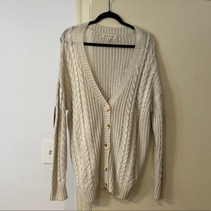 Olive & Oak white oversized sweater. Never worn!